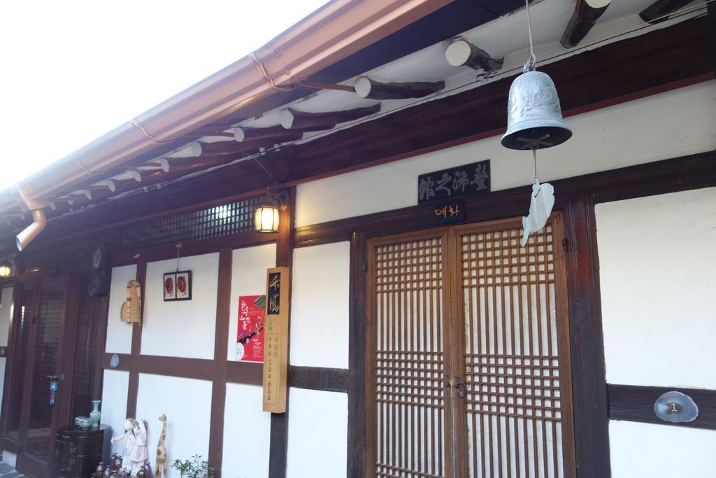 Inyeon Hanok Guesthouse Jeonju Esterno foto