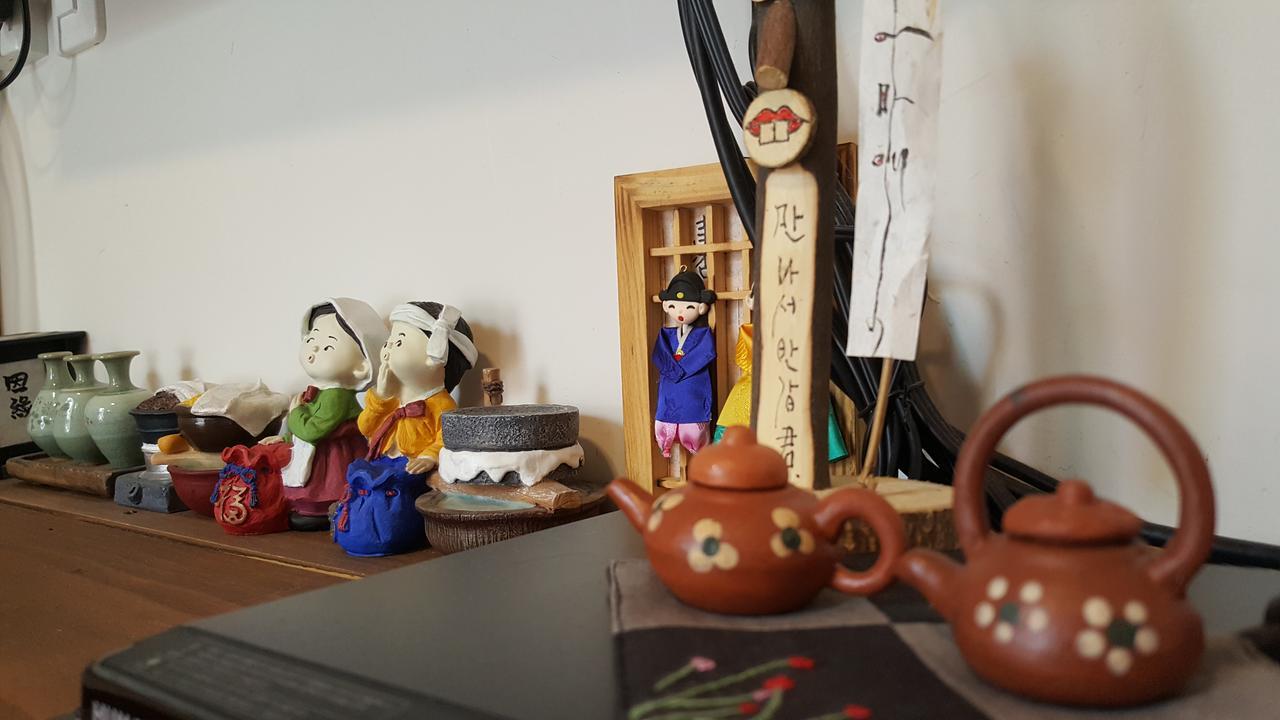 Inyeon Hanok Guesthouse Jeonju Esterno foto