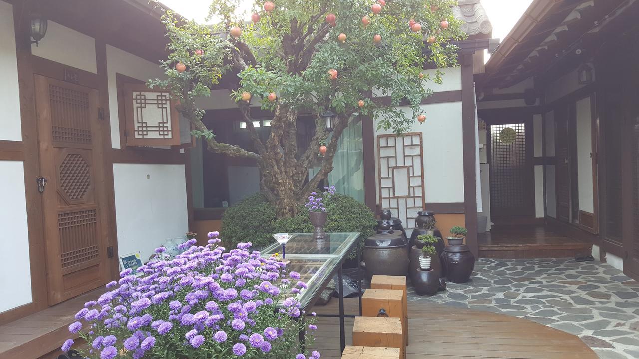 Inyeon Hanok Guesthouse Jeonju Esterno foto