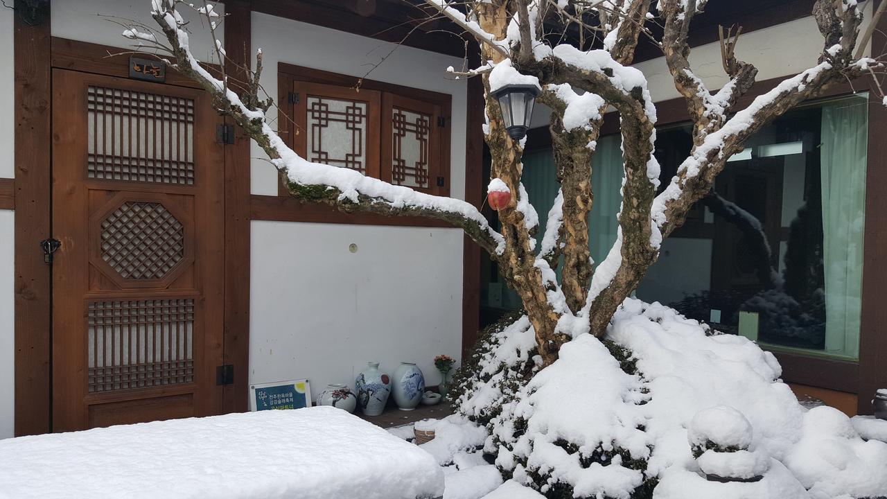 Inyeon Hanok Guesthouse Jeonju Esterno foto