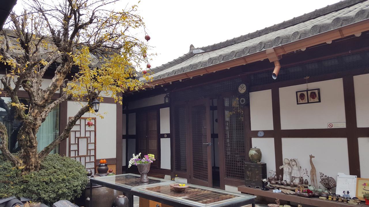 Inyeon Hanok Guesthouse Jeonju Esterno foto
